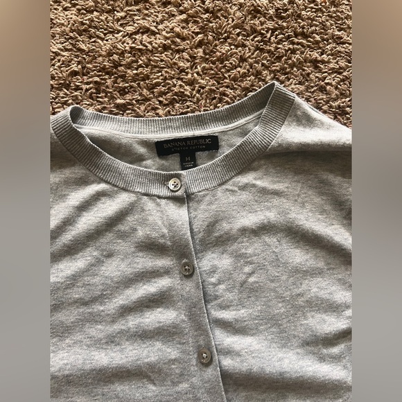 Banana Republic Gray Medium Sweater Button Front Cardigan EUC - Picture 3 of 7